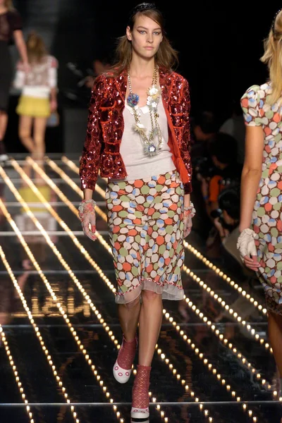 Look 44